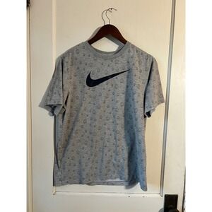 Nike Men Graphic T-Shirt Gray Basketball Print Short Sleeve Crew Neck Tee